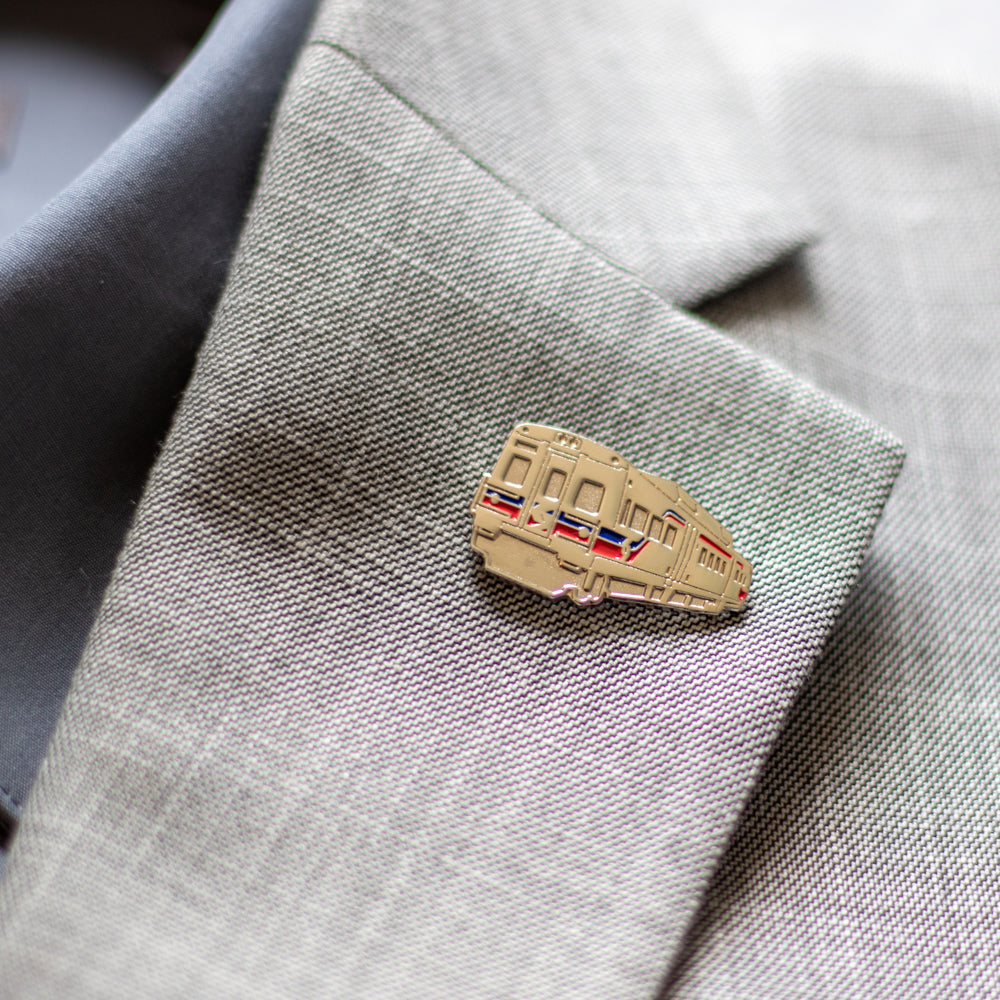 Silverliner V Lapel Pin