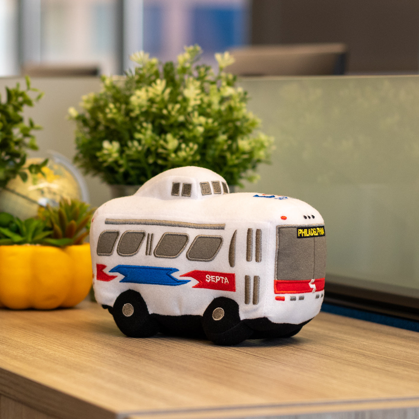 Bus Toys Cool Septa Philly Diecast Bus 1:64 Scale Collector's